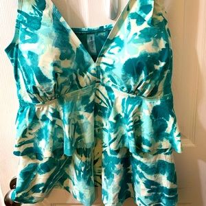 Addition Elle Tankini Top